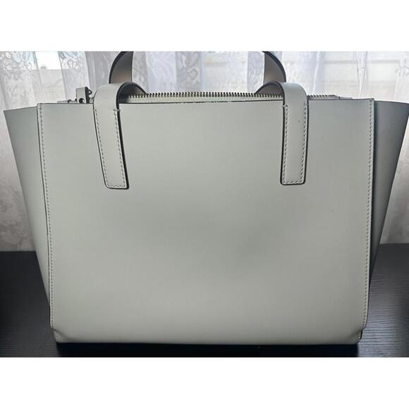 Kate Spade New York Light Blue Leather Tote Bag Satchel Purse - Picture 2 of 8